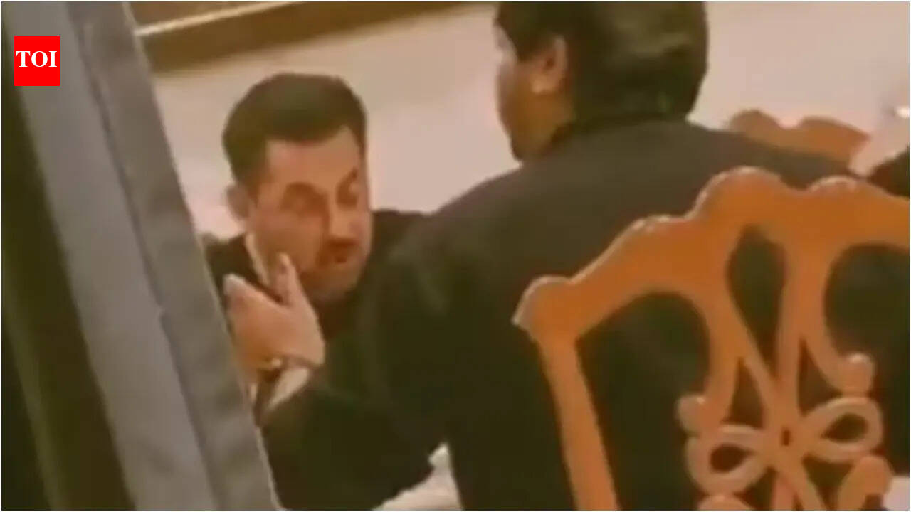 Salman Khan's private dinner video LEAKS online; angry fans call it 'serious security issue' | Hindi Movie News