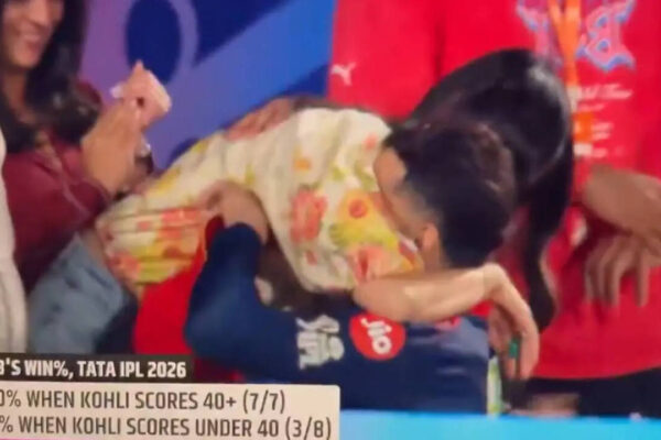 Virat Kohli rushes to hug Anushka Sharma after RCB storm into IPL 2026 final; fans call it ‘pure love’ | Hindi Movie News