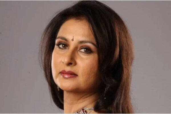 Poonam Dhillon CLARIFIES CINTAA's stance on 'Don 3' controversy: ‘Ranveer Singh could have involved us’ | Hindi Movie News