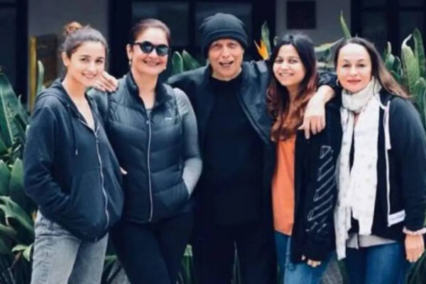 Pooja Bhatt recalls Soni Razdan feeling ‘very guilty’ over Mahesh Bhatt-Kiran Bhatt separation; her bond with Alia, Shaheen Bhatt | Hindi Movie News