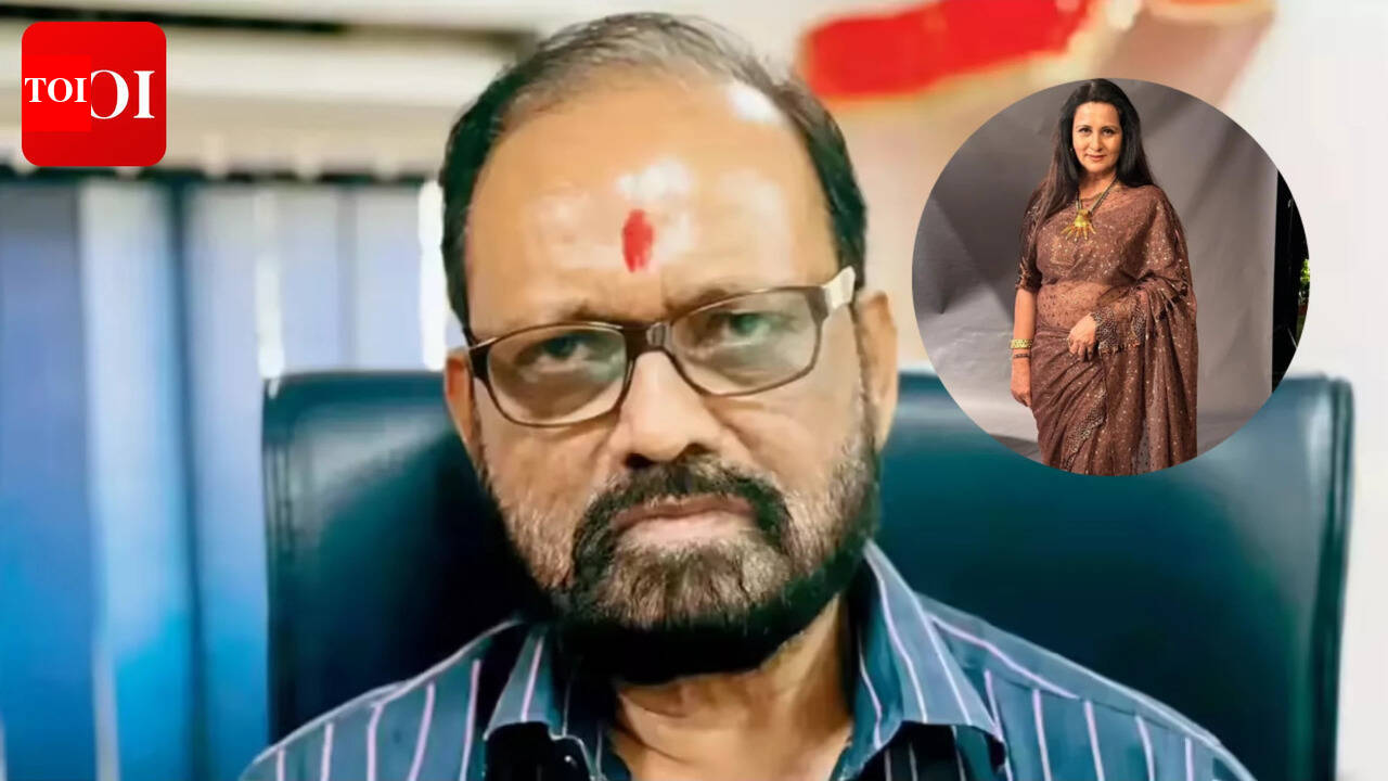 BN Tiwari Addresses Poonam Dhillon's Comments on Ranveer Singh 'Don 3' Controversy |