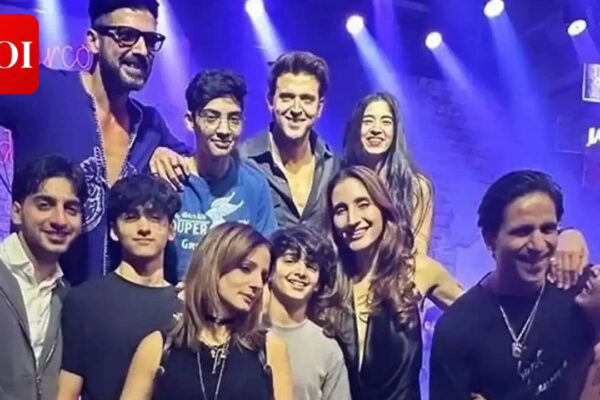 Sussanne Khan: After Hrithik Roshan divorce, Sussanne Khan says she never wanted love again before meeting Arslan Goni; sons Hrehaan, Hridaan adore him | Hindi Movie News