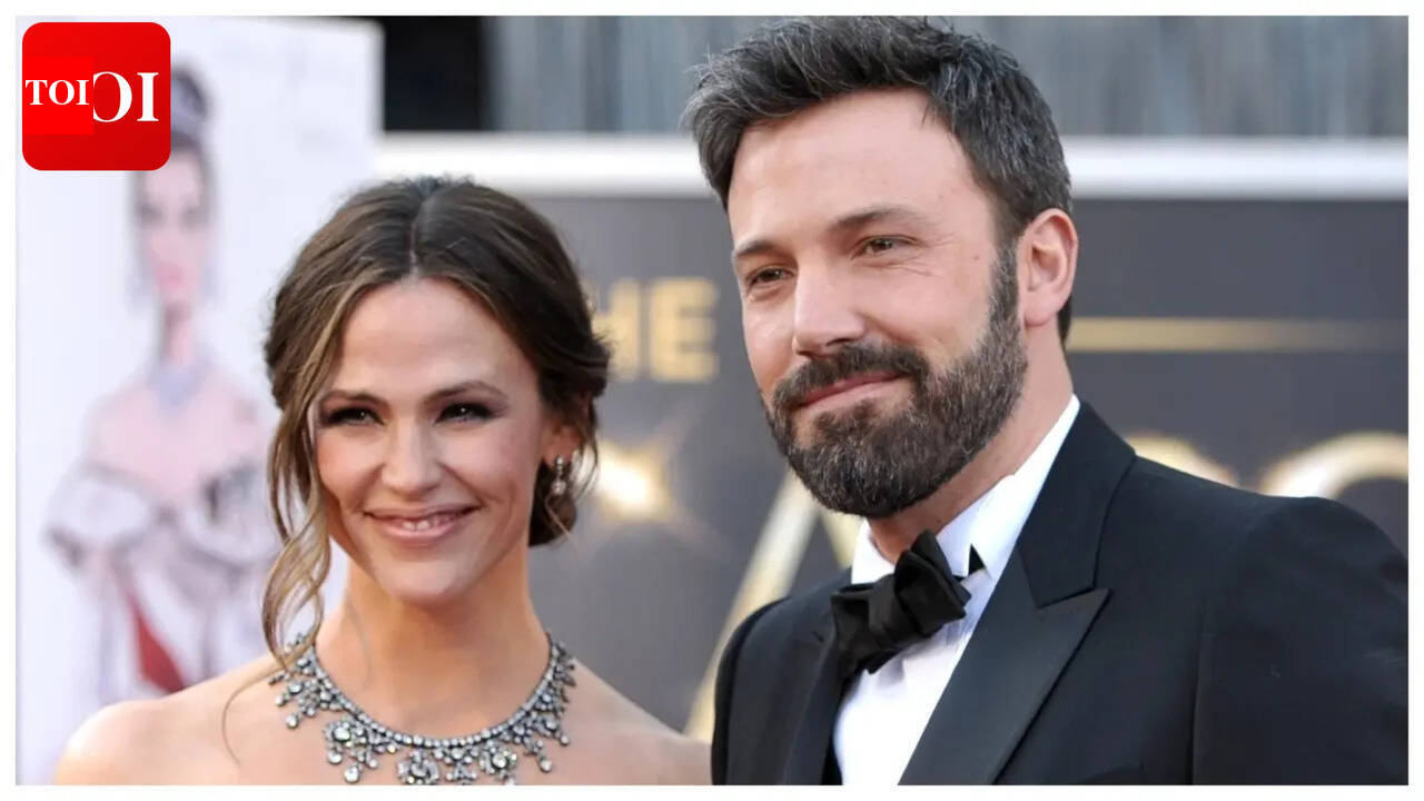 Ben Affleck and Jennifer Garner reunite to help daughter Violet into urgent care clinic - PICS﻿ |