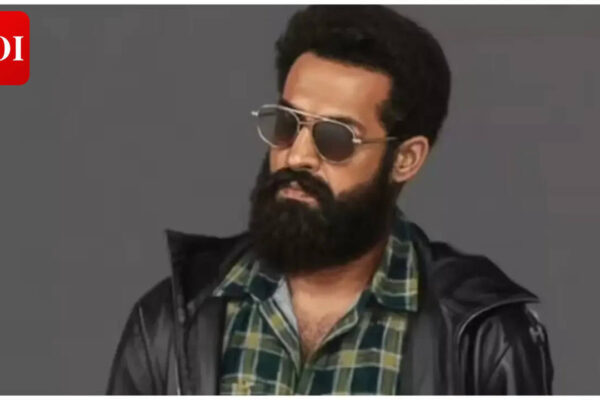 Jr. NTR's 'Dragon' to explore 1967 backdrop; Prashanth Neel promises realistic drama | Telugu Movie News