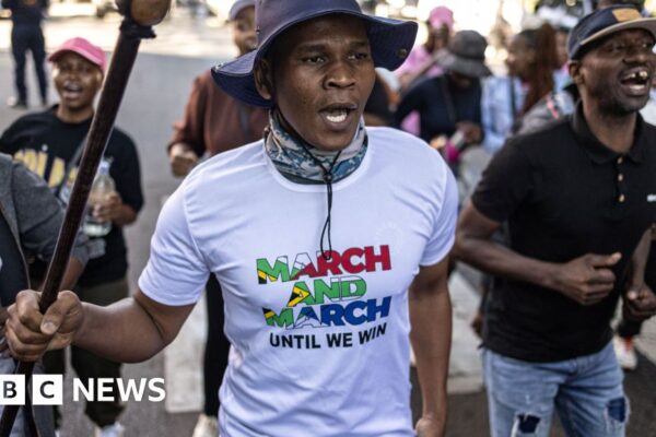 Nigeria plans to repatriate nationals willing to leave South Africa after attacks