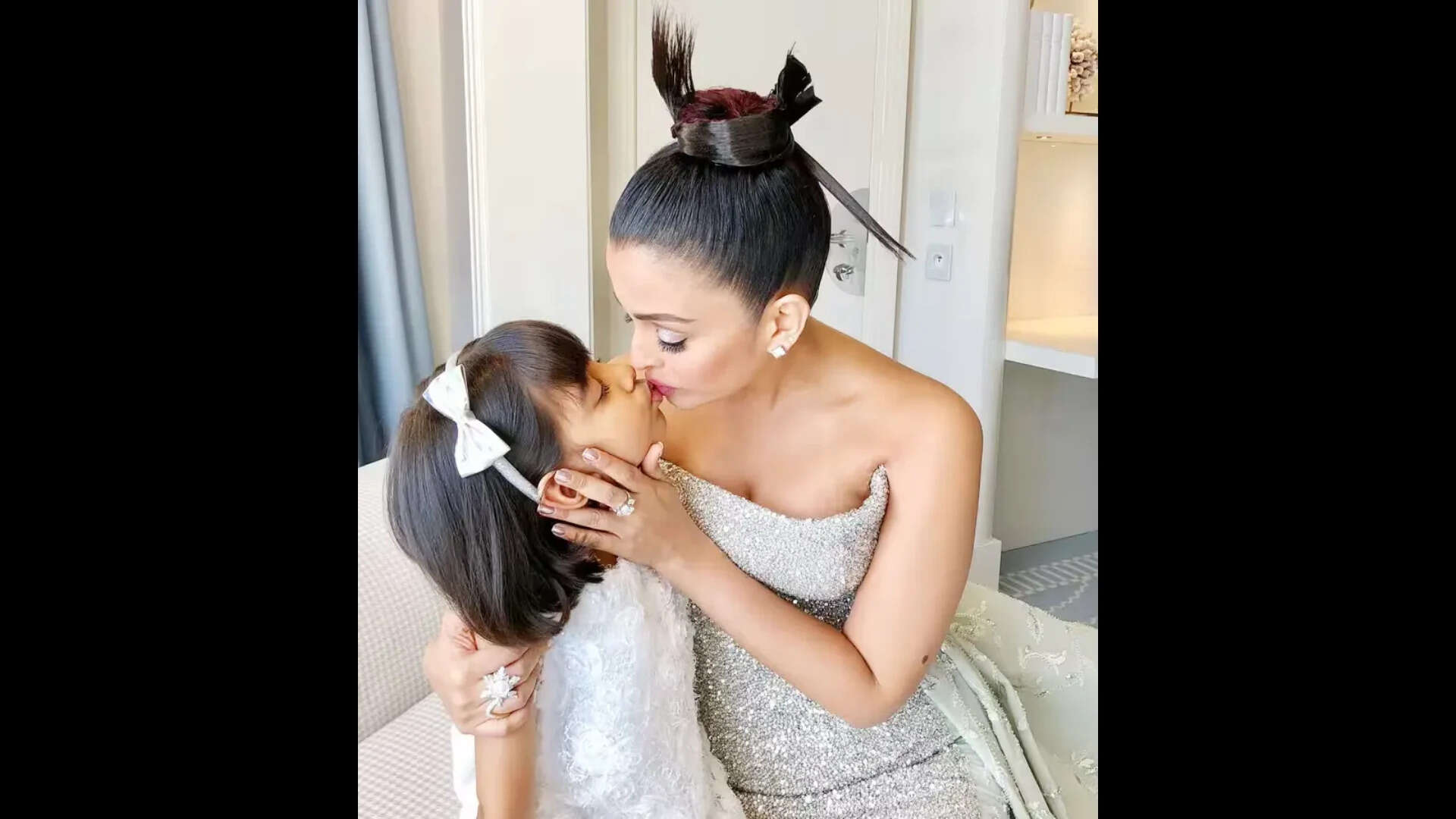 Aaradhya Red Carpet Debut: Aaradhya Bachchan’s Cannes journey with Aishwarya Rai comes full circle with red carpet debut | Hindi Movie News