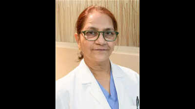 'Foreign expectant mothers get extra service'
