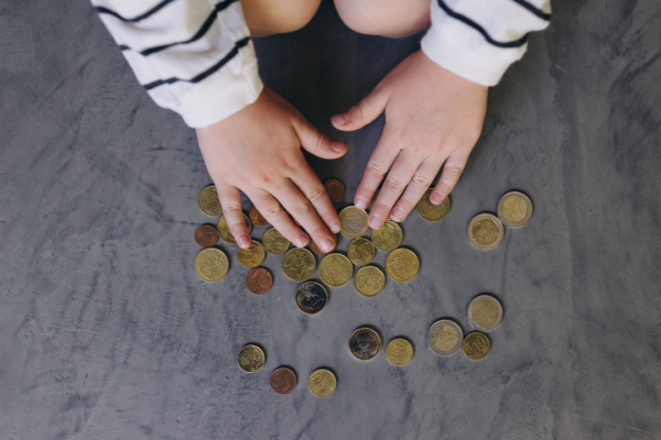 Financial Education For Kids: Building smart money habits early: 4 ways parents can encourage goal-setting and patience in children