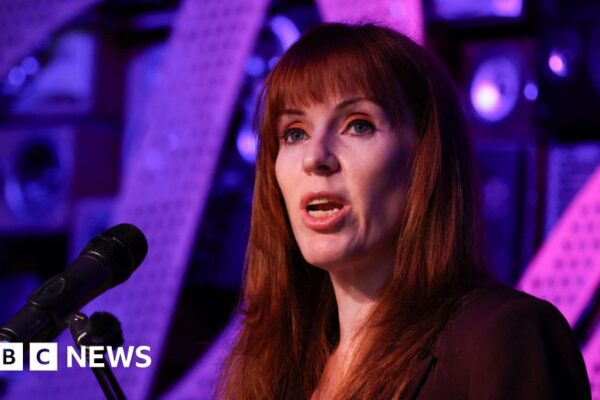 Rayner issues 'last chance' warning to Starmer and backs Burnham's return