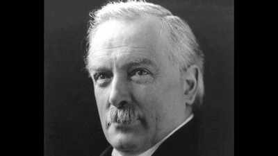 Quote of the day by David Lloyd George: “Don't be afraid to take a big step if one is indicated. You can't cross a chasm in two small jumps.” | World News