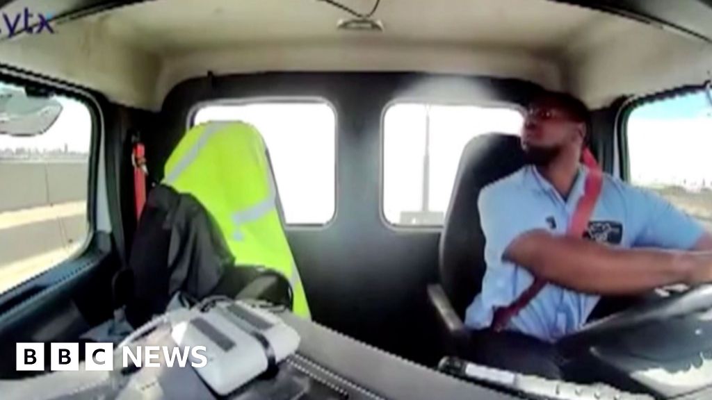 Moment United Airlines flight strikes vehicle during landing