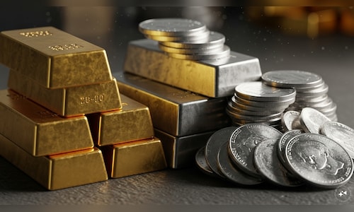 Gold, silver under pressure in India as MCX prices slip below key levels