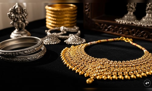 MCX bullion under pressure: Gold falls nearly 1%, silver drops over 3%
