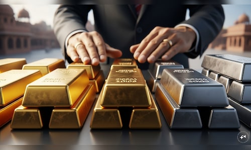 Gold, silver extend gains in India on easing West Asia tensions