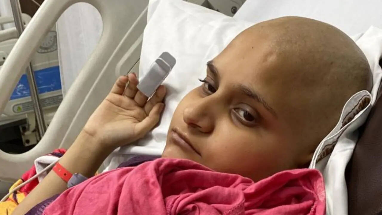 “Maybe in another life I won't spend my 20s fighting cancer”: Abandoned, abused and alone, this 27-year girl's life teaches us a lesson we often tend to overlook