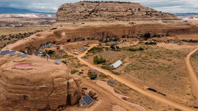Inside America’s hidden cave city where hundreds of children and families live off-grid inside sandstone cliffs | World News