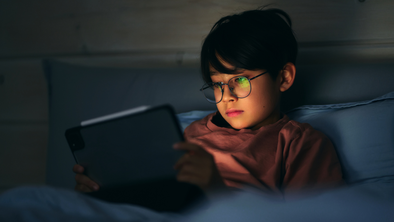 How to set healthy screen time limits for kids