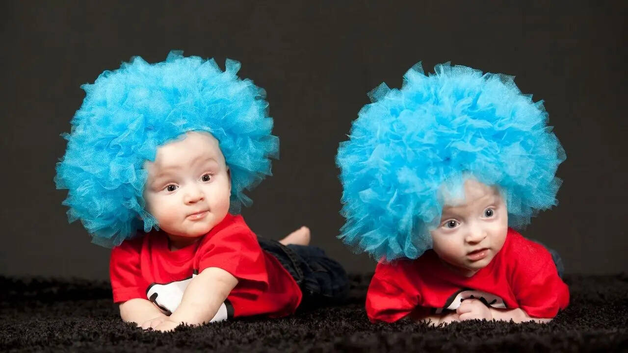 10 twin baby boy and girl names that are super cute