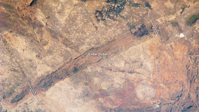 NASA scientists reveal a 2.5-billion-year-old hidden structure within the Great Dyke of Zimbabwe |