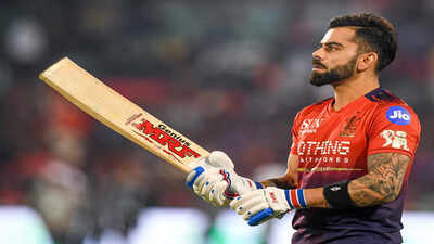 Virat Kohli told to 'play as long as possible' by IPL great after RCB vs KKR clash - Watch | Cricket News