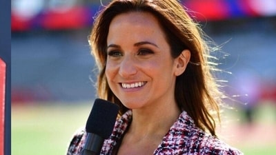 Dianna Russini and Mike Vrabel's initial reactions after kiss photo scandal revealed by insider; ‘not shown her hand…’