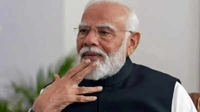 PM Modi's Inspiring Quotes on Community Service and Health Precautions from Mann Ki Baat | India News