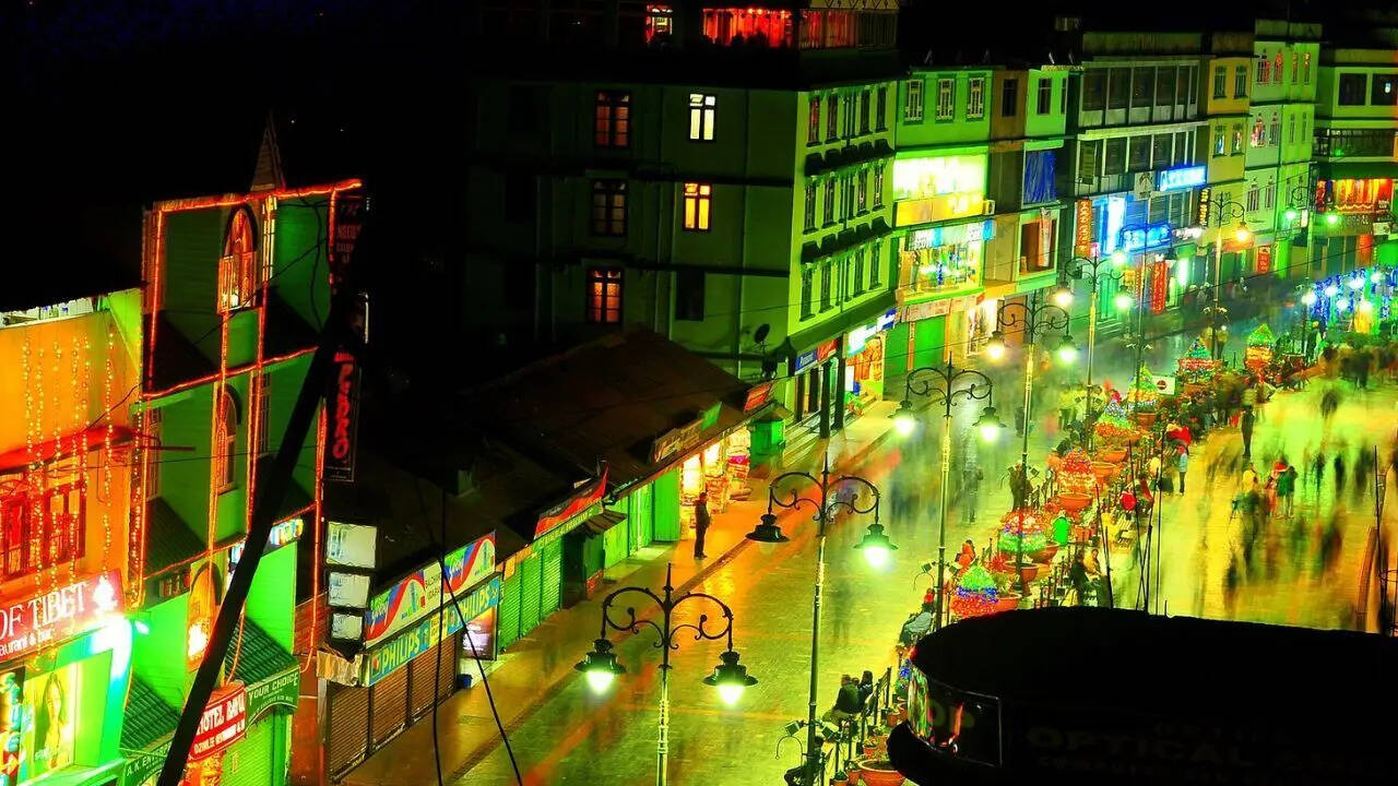 20 places to visit in Sikkim that look straight out of a Himalayan dream: From Zero Point's snowfields to Yumthang's flower-filled meadows |
