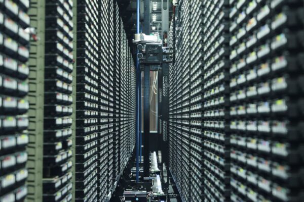 These 10 Chinese stocks are powering U.S. data centers