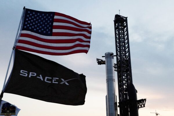 Early SpaceX investors will now reap the rewards