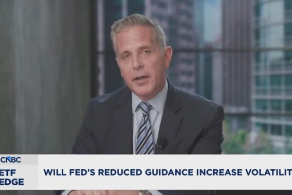 Bond ETF flows surge, up a 'shocking' 60%, says BlackRock exec