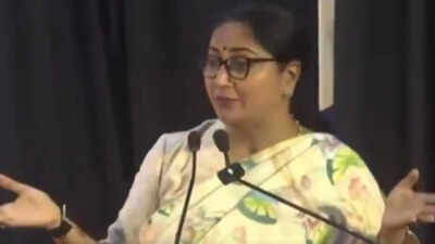 'People are facing water shortage because...': Delhi CM Rekha Gupta's evaporation theory sparks row— video