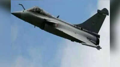 India issues Letter of Request to France for inking contract for 114 Rafale jets; IAF chief in Paris to advance deal | India News