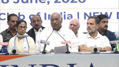 Letter to CJI, resignation of education minister: INDIA bloc meeting concludes with consensus on 5 issues | India News