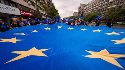 AI doomsday scenario gives Europe a deadline, says 27-country EU bloc will be 'torn apart' by US and China by…