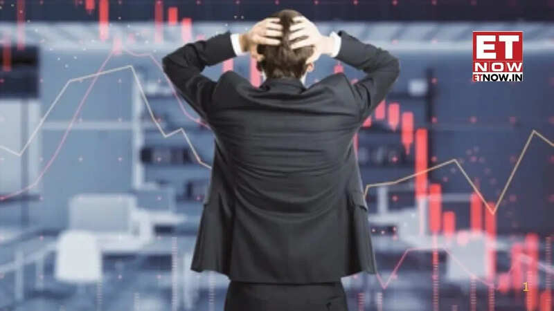 Nifty 50 breakdown: Markets to slip further? Selective opportunities in THESE sectors; Here’s why experts are warning against aggressive buying | ET NOW EXCLUSIVE - Markets
