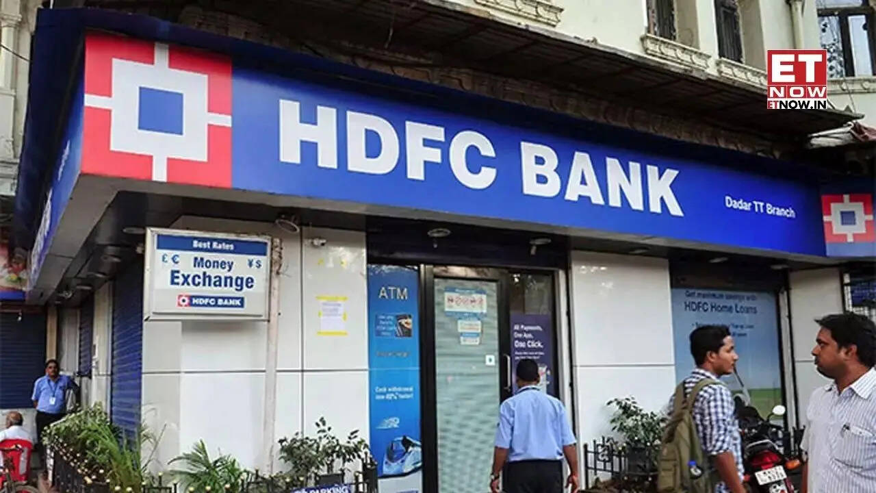 HDFC Bank share price in focus as lender names Puneet Sharma CFO-designate, Jigar Shah General Counsel-designate