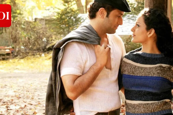 Kangana Ranaut recalls being heartbroken by her parents' reaction to Gangster: 'They only noticed those scenes' | Hindi Movie News