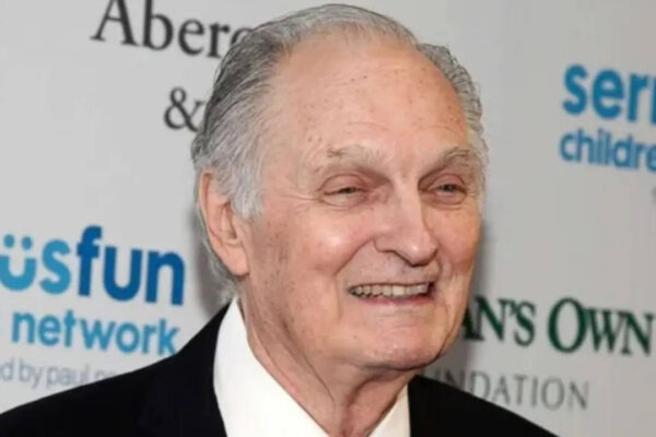 Alan Alda shares his struggles with aging and Parkinson’s disease |