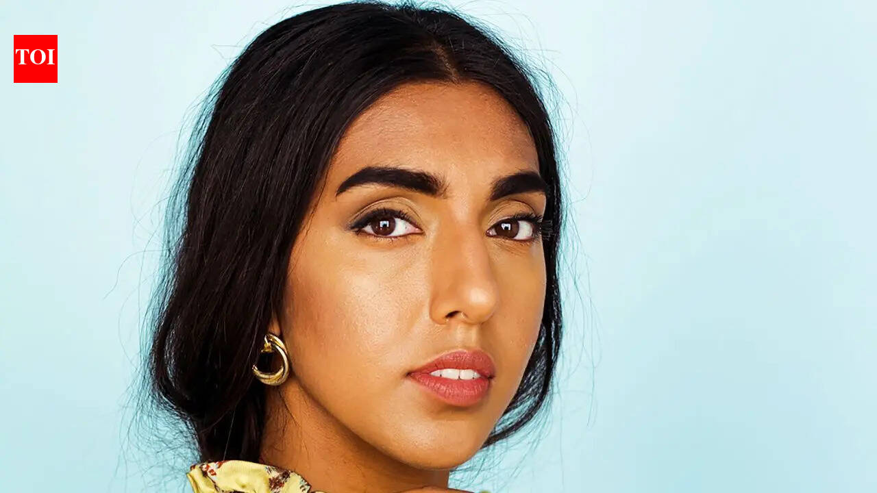 Quote of the day by Canadian poet Rupi Kaur: “If you were born with the weakness to fall you were born with the strength to rise.” |