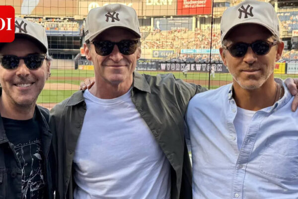 Hugh Jackman and Ryan Reynolds attend Yankees game with 'Deadpool and Wolverine' director Shawn Levy; fans say 'THE TRIO IS BACK!' |
