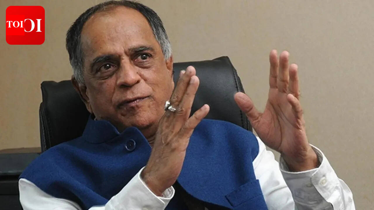 Pahlaj Nihalani Death News: Film producer and ex-CBFC chief Pahlaj Nihalani passes away due to liver cirrhosis | Hindi Movie News