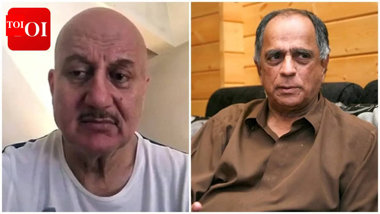 Anupam Kher recalls final conversation with Pahlaj Nihalani, regrets not visiting him in hospital: ‘He sounded weak and a little sad’ | Hindi Movie News