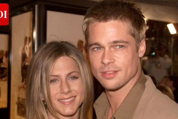 Pitt: The Iconic Romance of Jennifer Aniston and Brad Pitt: A Complete Relationship Timeline |