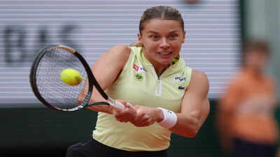How Maja Chwalinska went from qualifying defeat to French Open finalist in a year | Tennis News