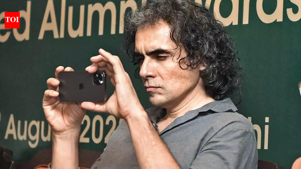 Imtiaz Ali recalls pain after 'Jab Harry Met Sejal' failed at the box office: 'I should have dealt with it in a different way' | Hindi Movie News