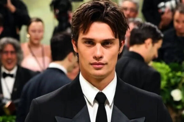 Nicholas Galitzine reveals Hugh Jackman shared advice for 'Masters of the Universe' shoot: 'We talked a fair bit about the process' |