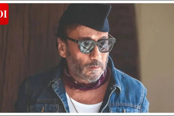 Jackie Shroff advises the younger generation: ‘Depression nahi lene ka beta...Health jab tak hai sab sahi hai’ |