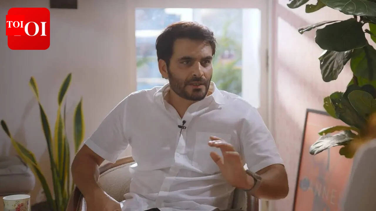 Manav Kaul recalls living on Rs 30 a day in a Mumbai chawl after leaving Kashmir: 'I had to cut away my Kashmiriyat' | Hindi Movie News