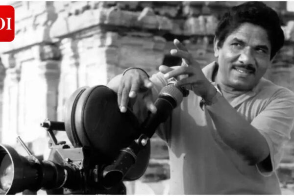 Bharathiraja passes away at 84; Tamil cinema mourns a legend; Khushbu Sundar recalls unfulfilled dream | Tamil Movie News
