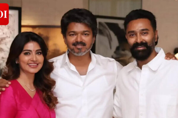 Sneha and Prasanna meet Chief Minister Vijay; actress shares emotional note on her 'GOAT' co-star's journey | Tamil Movie News